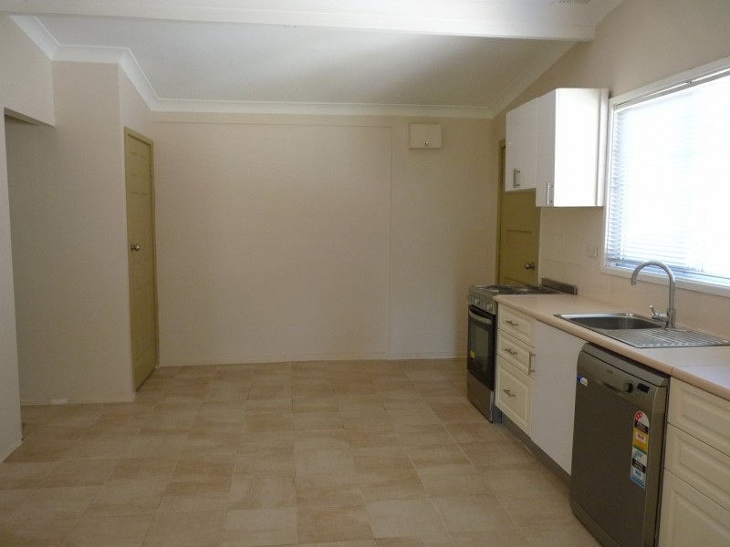 148 Dora Street, Dora Creek NSW 2264