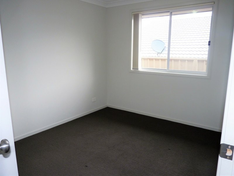 74 Awaba Street, Morisset NSW 2264