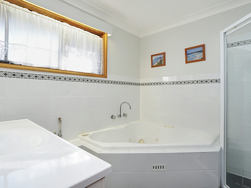 30 Stingaree Point Drive, Dora Creek NSW 2264