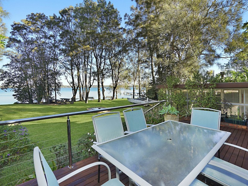 30 Stingaree Point Drive, Dora Creek NSW 2264