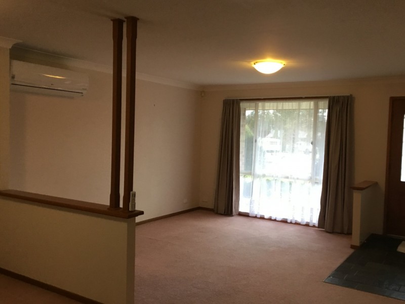 4 Rousseau Place, Cooranbong NSW 2265