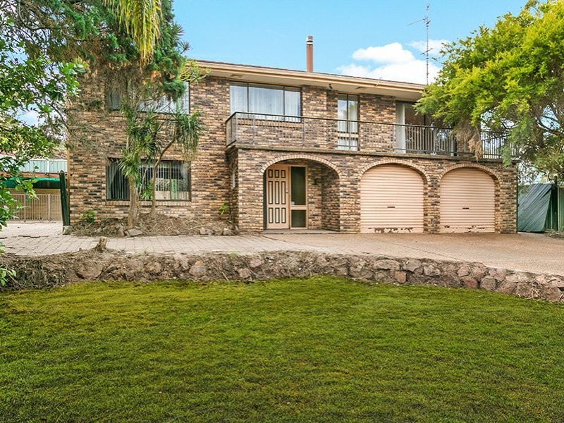 13 Rhodes Parade, Windermere Park NSW 2264