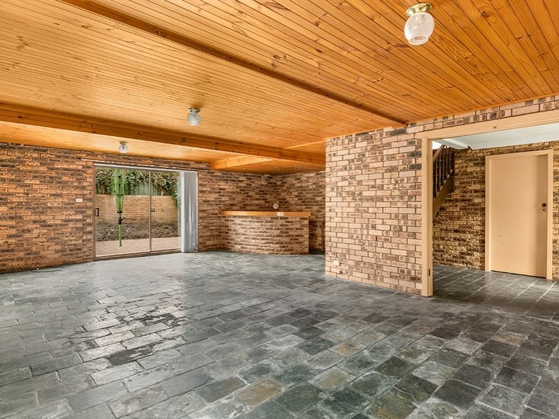 13 Rhodes Parade, Windermere Park NSW 2264