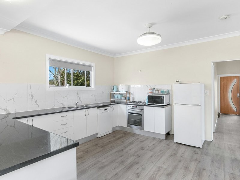 31 Dora Street, Dora Creek NSW 2264