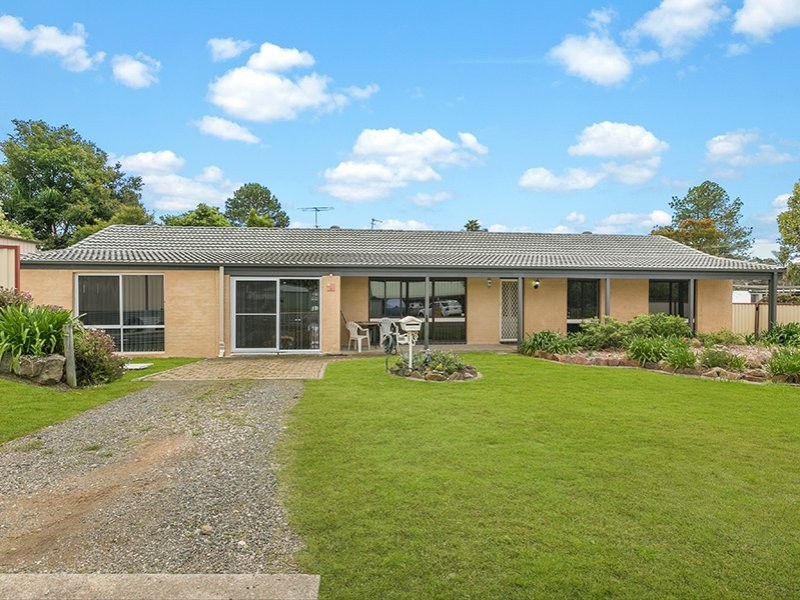 1 Dora Street, Cooranbong NSW 2265