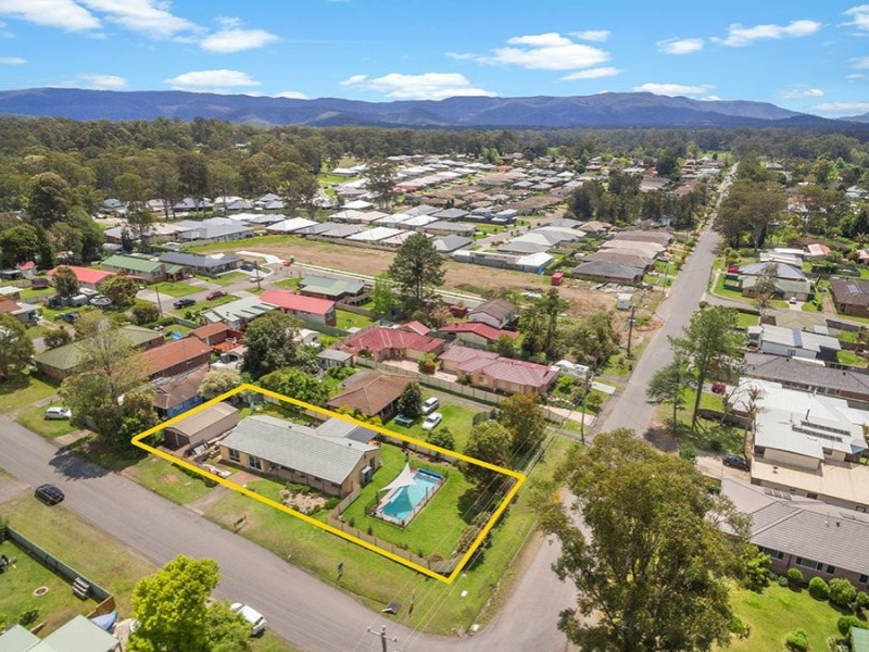 1 Dora Street, Cooranbong NSW 2265