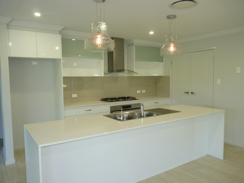 26 Wattlebird Avenue, Cooranbong NSW 2265