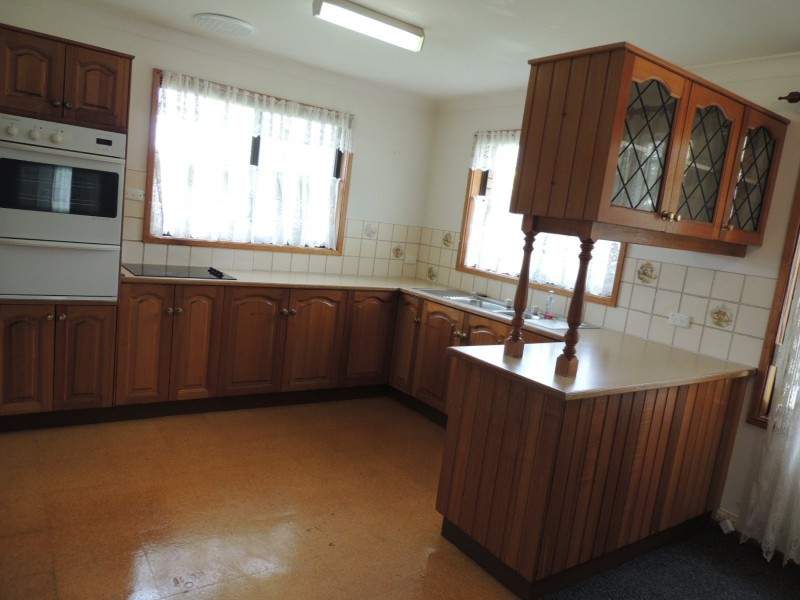 6 Clifford Avenue, Cooranbong NSW 2265