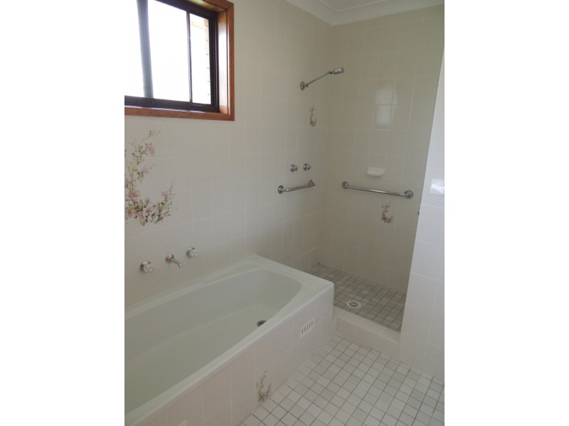 6 Clifford Avenue, Cooranbong NSW 2265