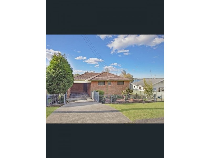 2 Norman Avenue, Sunshine NSW 2264