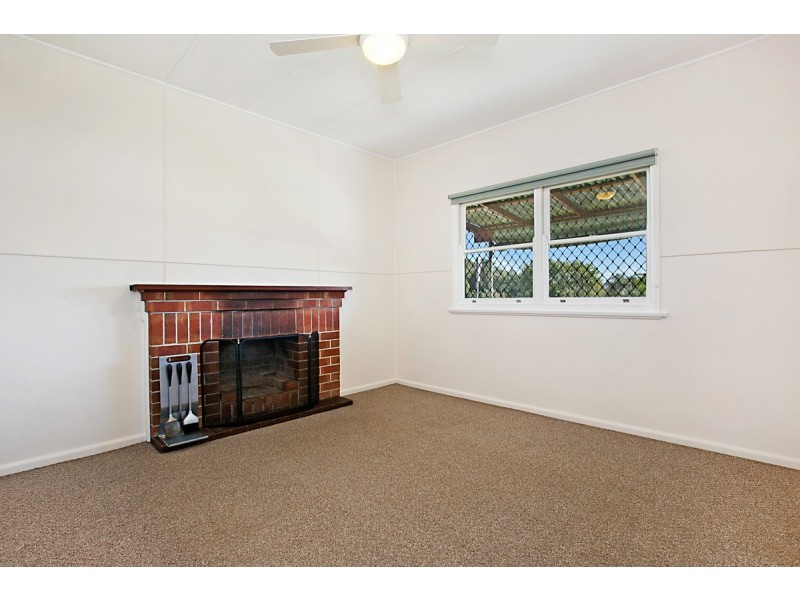 22 Newcastle Street, Morisset NSW 2264