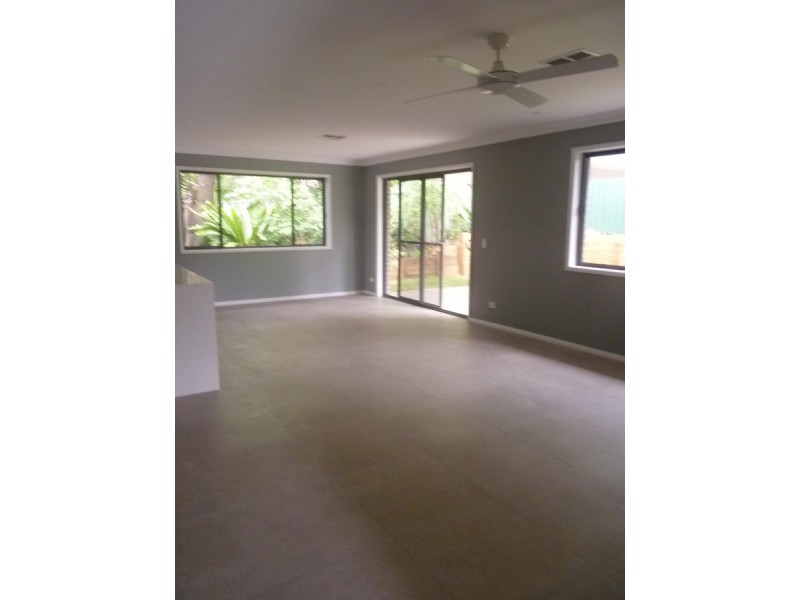 1A Fassifern Street, Morisset NSW 2264