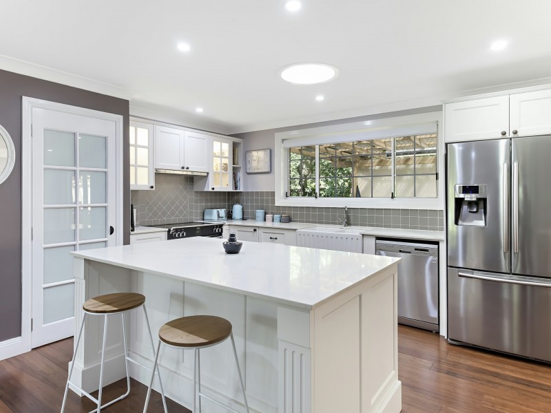 4 Searle Close, Cooranbong NSW 2265