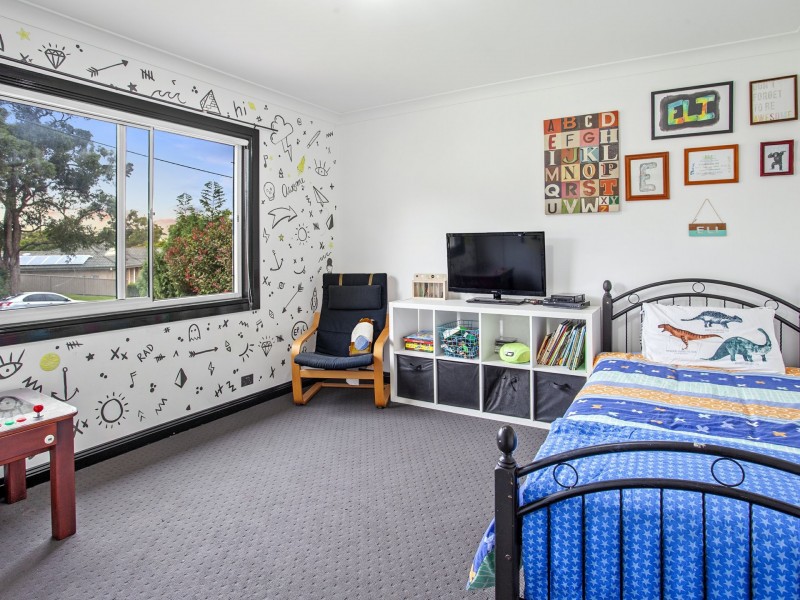8 Watt Street, Windermere Park NSW 2264