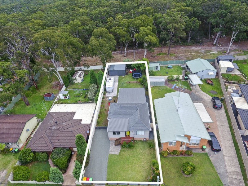 8 Watt Street, Windermere Park NSW 2264