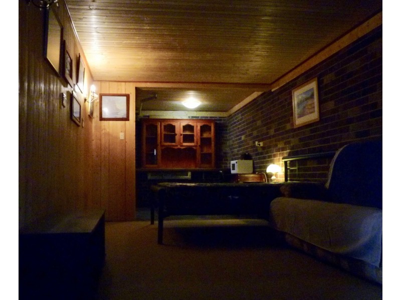 19 PARK AVENUE, Morisset Park NSW 2264