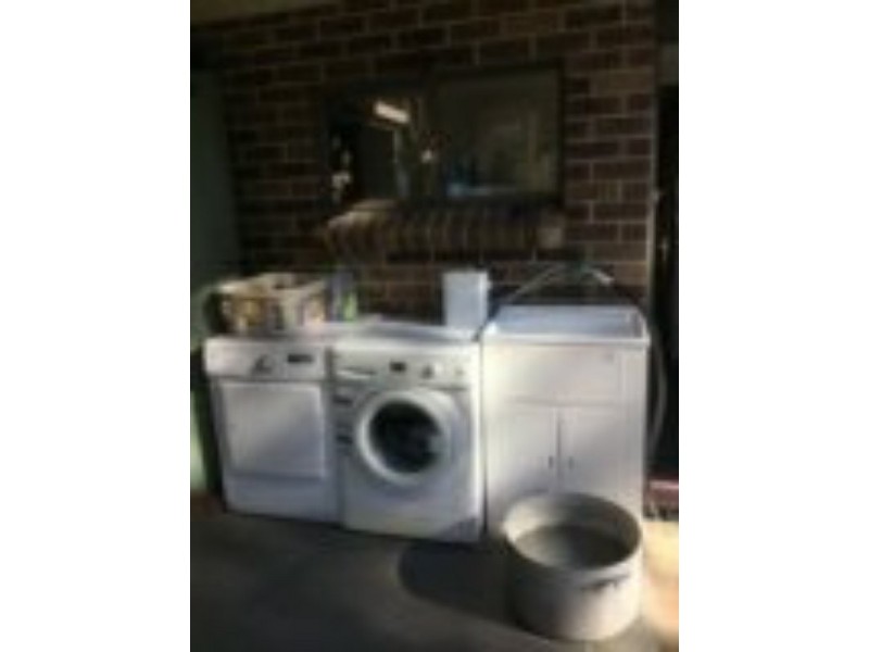 19 PARK AVENUE, Morisset Park NSW 2264