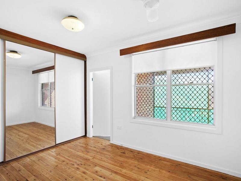 2 Norman Aveune, Sunshine NSW 2264