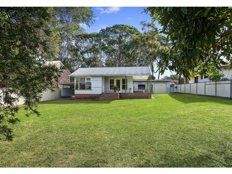 8 Kallaroo Road, Brightwaters NSW 2264