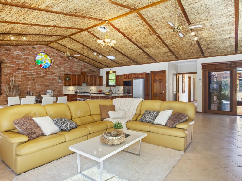 17B Macquarie Road, Morisset Park NSW 2264