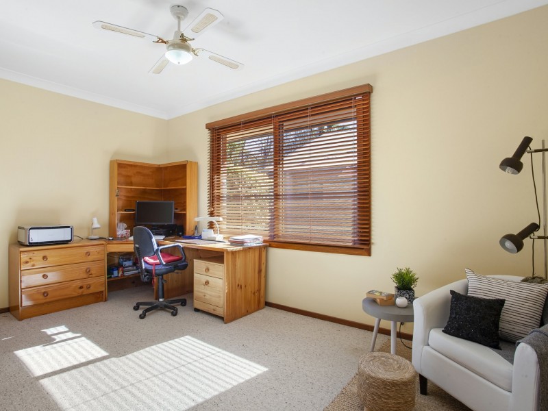 17B Macquarie Road, Morisset Park NSW 2264