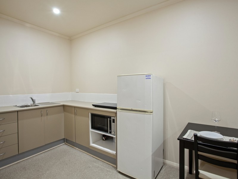 Glasshouse 3/79 Kings Road, Cooranbong NSW 2265