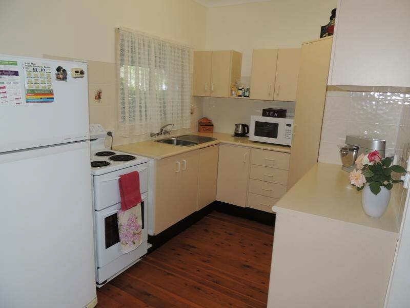 6 Dora Street, Cooranbong NSW 2265