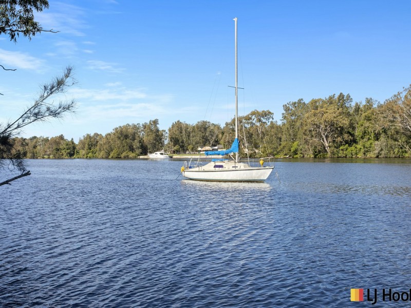 166 Dora Street, Dora Creek NSW 2264