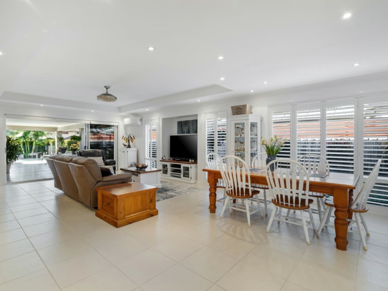 27 Trinity Point Drive, Morisset Park NSW 2264