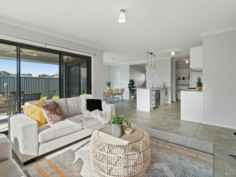 54 Sorrento Way, Hamlyn Terrace NSW 2259