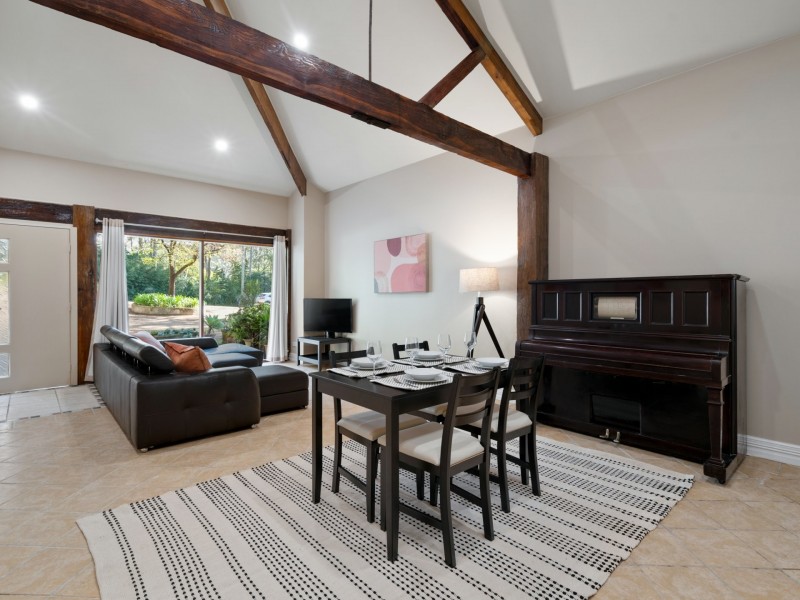 Glasshouse 1/79 Kings Road, Cooranbong NSW 2265