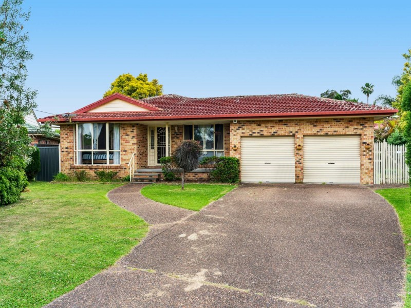 4 Rousseau Place, Cooranbong NSW 2265