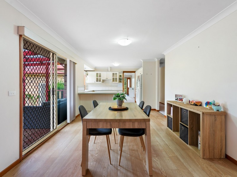 4 Rousseau Place, Cooranbong NSW 2265