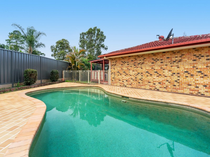 4 Rousseau Place, Cooranbong NSW 2265