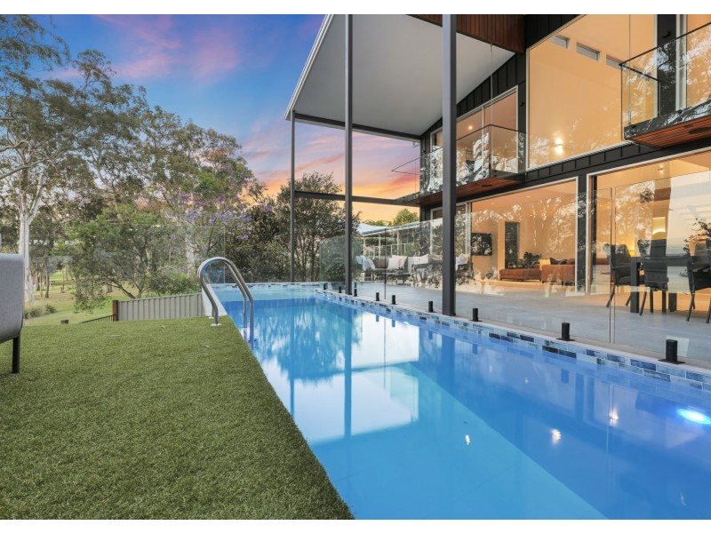 63 Vales Road, Mannering Park NSW 2259