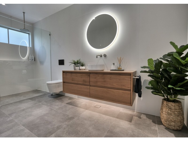 63 Vales Road, Mannering Park NSW 2259