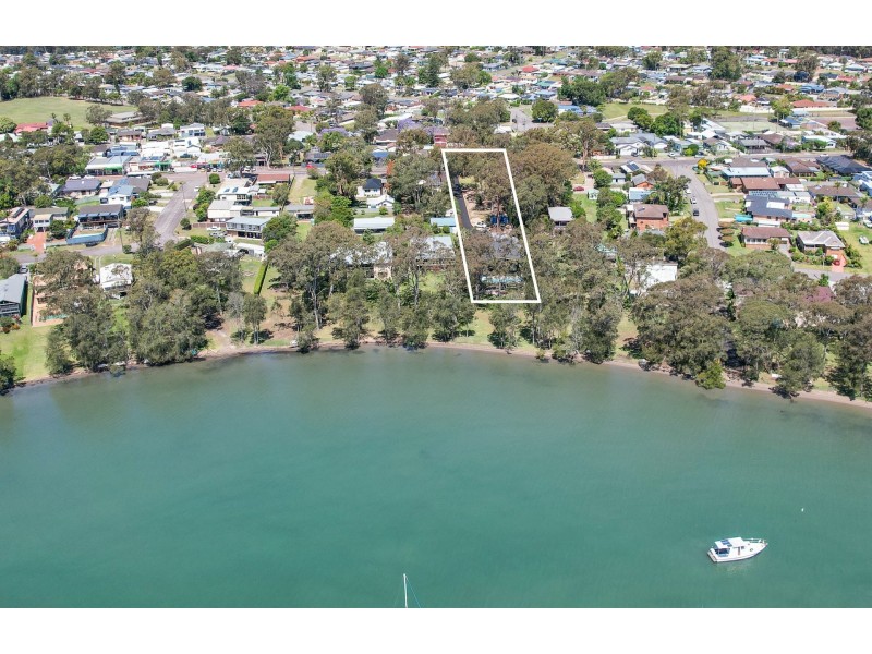 63 Vales Road, Mannering Park NSW 2259