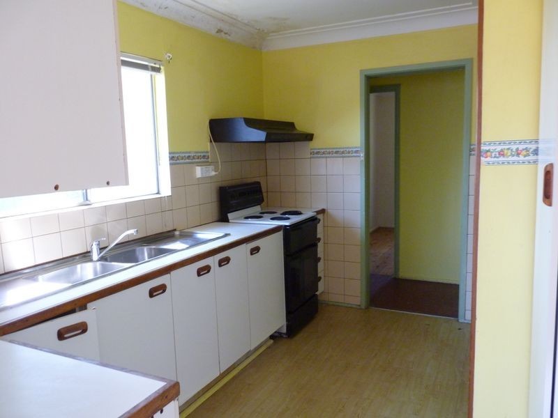 37 Amos Street, Bonnells Bay NSW 2264