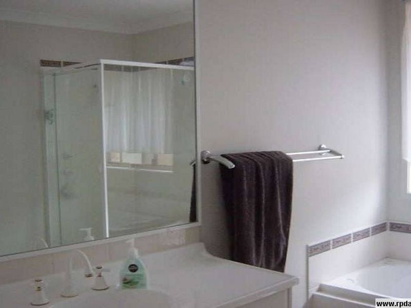 19 Avondale Rd, Cooranbong NSW 2265