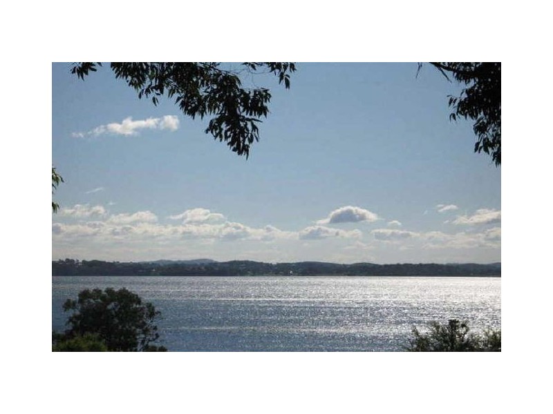 26 Sunshine Pde, Sunshine NSW 2264