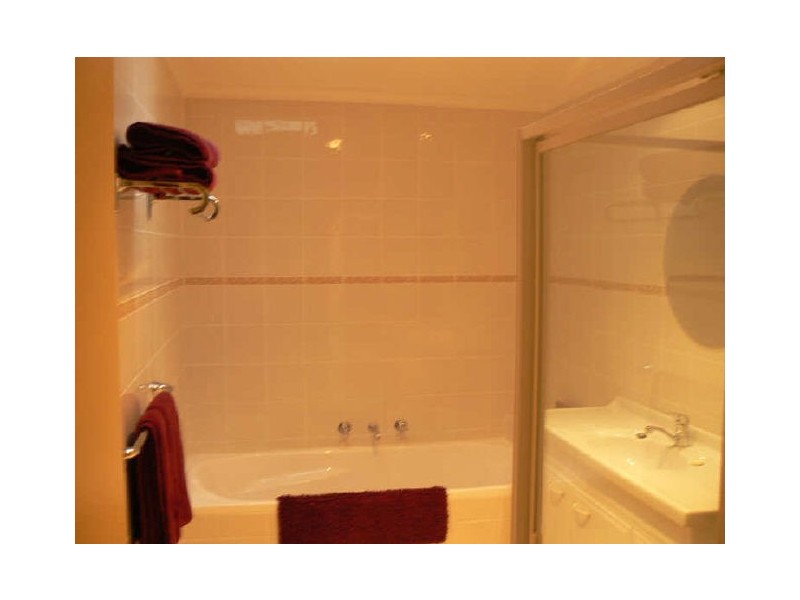 26 Sunshine Pde, Sunshine NSW 2264