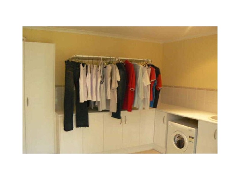 26 Sunshine Pde, Sunshine NSW 2264