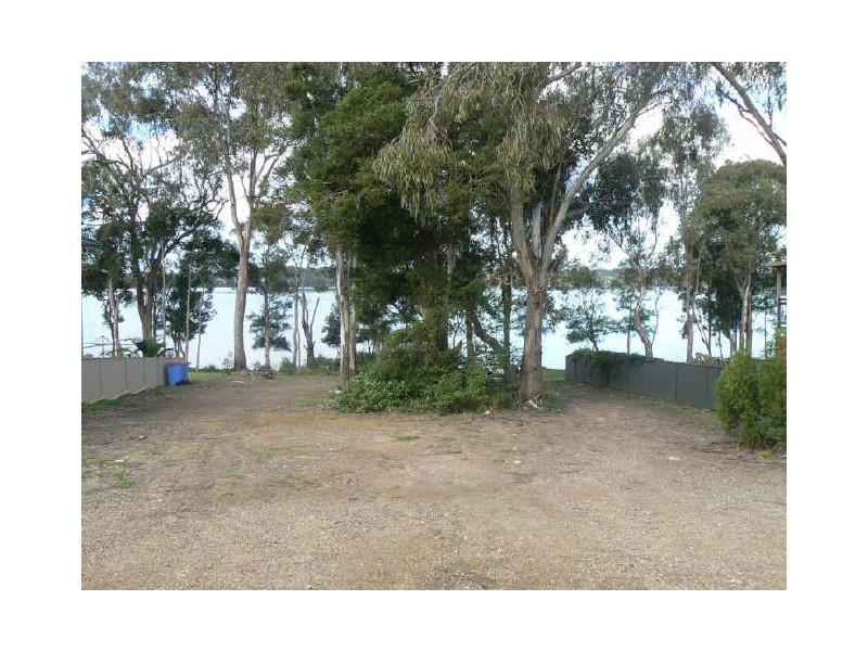27 Mulwala Drive, Wyee Point NSW 2259