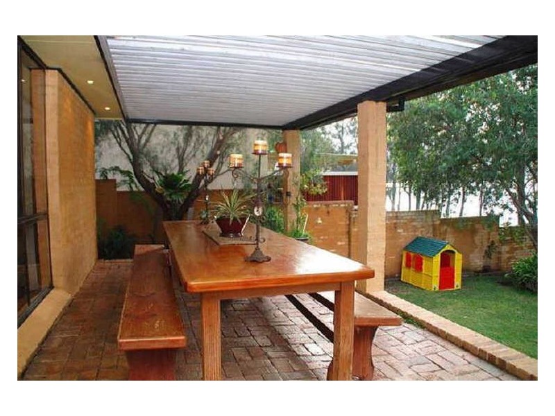 13 Balcolyn Street, Balcolyn NSW 2264