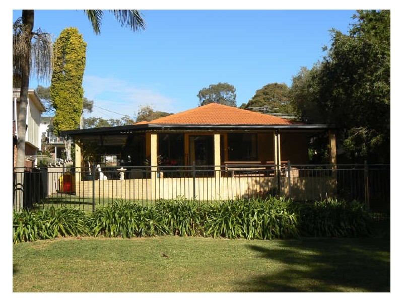 13 Balcolyn Street, Balcolyn NSW 2264