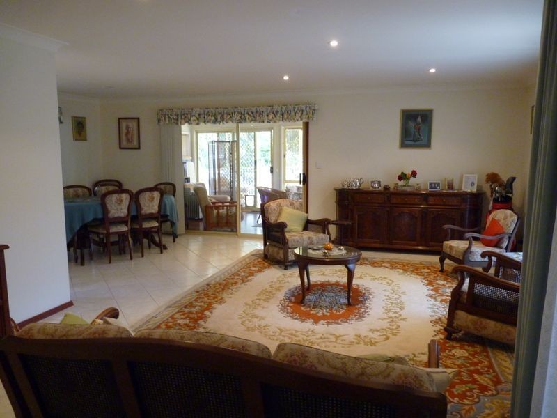 9 Hervey Street, Windermere Park NSW 2264