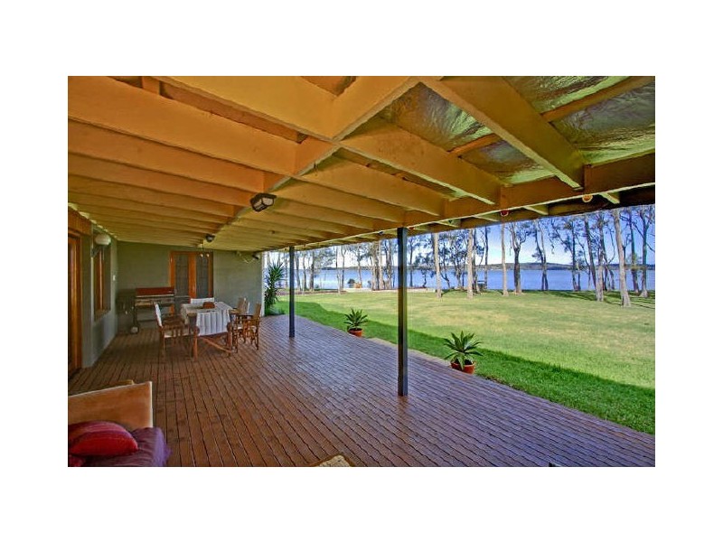 90 Stingaree Point Drive, Dora Creek NSW 2264