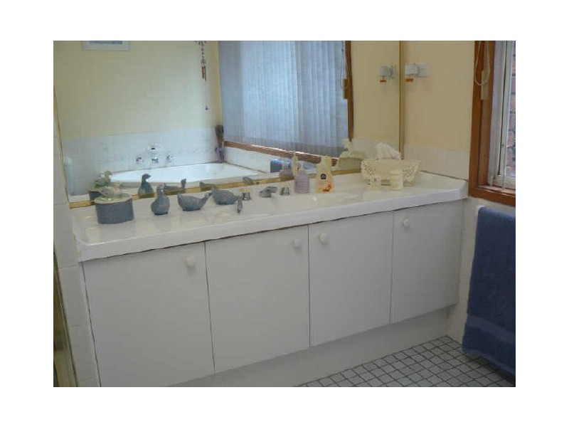 235 Wyee Road, Wyee NSW 2259