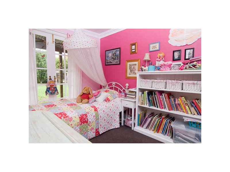 293 Freemans Drive, Cooranbong NSW 2265