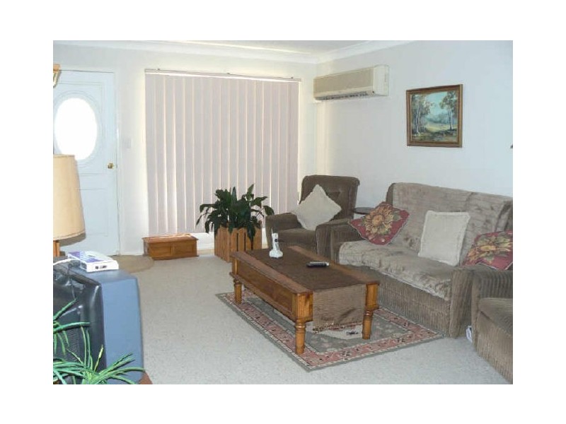 1 & 2/10 Hervey Street, Windermere Park NSW 2264